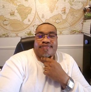 Meet your Posher, Martins f